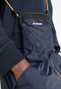 K-Way VITREE UNISEX - Skulderveske - dark blue