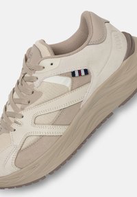Fila NEON - Sneaker low - marshmallow turtledove