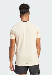adidas Performance TEE - T-Shirt sport - crystal sand