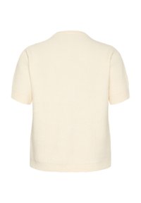 Thumbnail Image 6