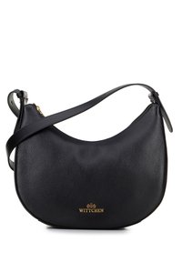 Bolso de hombro de cuero negro texturizado con forma curva y una sola correa. Presenta la marca dorada "Wittchen" en la parte delantera.