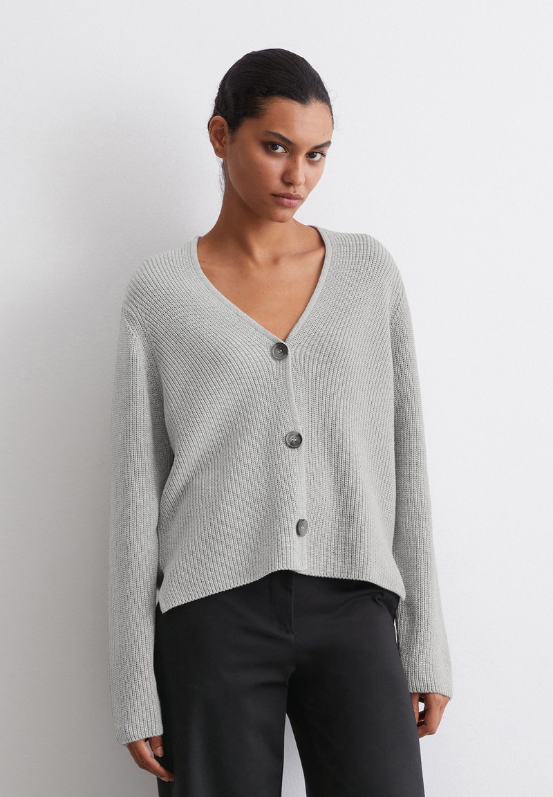 Marc O'Polo V-NECK - Strickjacke - mid stone melange