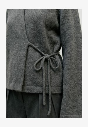 Vero Moda, CARDIGAN VMVIXEN KNIT CARDIGAN - Chaqueta de punto - dark grey melange