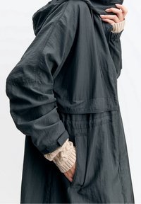PULL&BEAR Parka