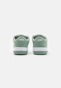 Vans HYLANE UNISEX - Skatesko - green