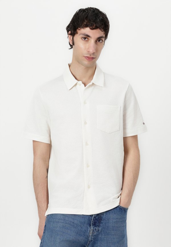 OPEN FULL PLACKET - Shirt - ivory petal2