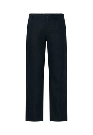 Mustad sirged püksid vööaasa, nööpidega kinnituse ja esitaskutega, valgel taustal.