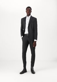 Isaac Dewhirst THE FASHION SUIT - Kostiumas - charcoal