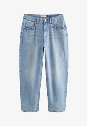 Šviesiai mėlyni džinsai su laisvu kirpimu, tiesiomis kojomis, priekinėmis kišenėmis ir liemeniu su etikete. Audinys yra šiek tiek nublukęs.