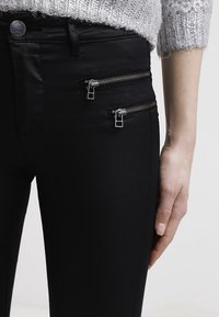 ONLY Jeans Slim Fit - black