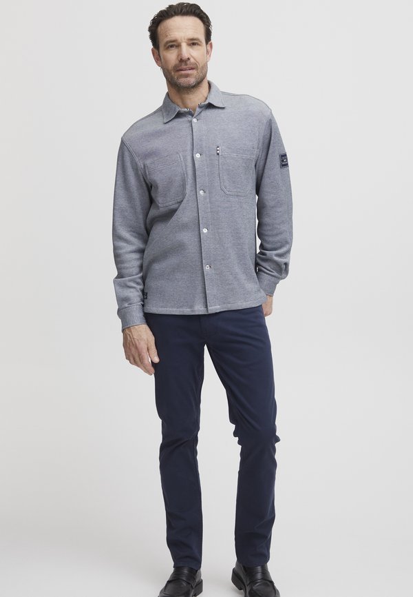 FQOLIVER - Shirt - salute2