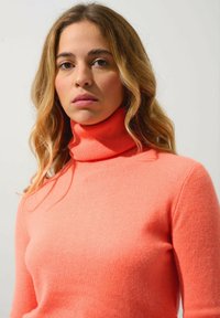 Authentic Cashmere - Sweter