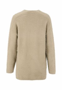 Beige pehmeä neulepaita pitkähihaisilla ja pyöreällä kaula-aukolla. Tekstuuriltaan se on pehmeä ja pörröinen, ja siinä on rento istuvuus ja suora leikkaus.