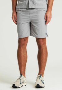 CHASIN' OMAR.S HYBRID - Kratke hlače - light grey