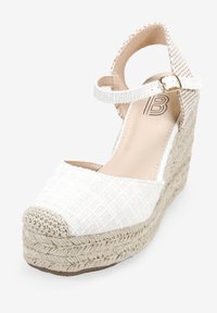 Bosanova Zapatos de plataforma - blanco