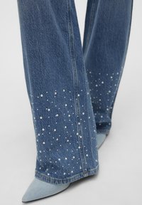 Vero Moda Tall VMTESSA PEARL - Džíny Relaxed Fit - medium blue denim