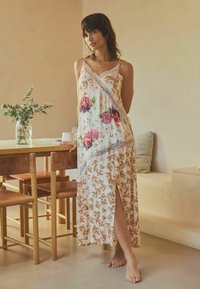 Next REGULAR FIT - Camicia da notte - pink floral
