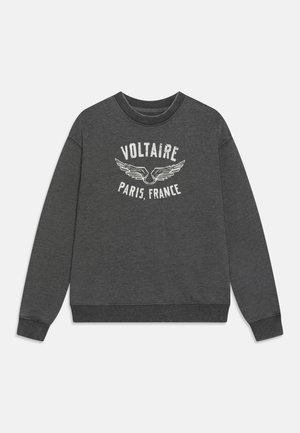 Sweatshirt gris avec un col rond et des manches longues, orné d'un texte imprimé et de graphiques d'ailes en blanc. Ceinture et poignets côtelés.