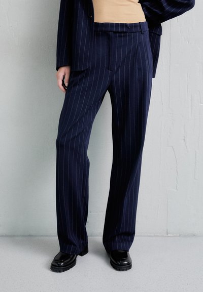 DESIGNERS REMIX ZOE PANTS - Broek - navy/white