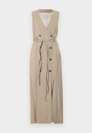 Sleeveless beige maxi dress with vertical pinstripes, double-breasted buttons, tie belt at waist, and front slit, branded Ivy Oak.