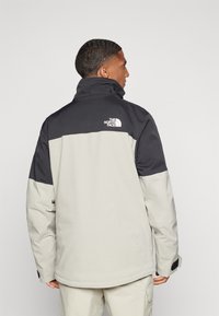 The North Face CHAKAL JACKET - Snowboard jacket - clay grey/black