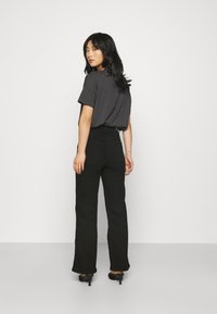 Dr.Denim Petite MOXY  - Spodnie materiałowe