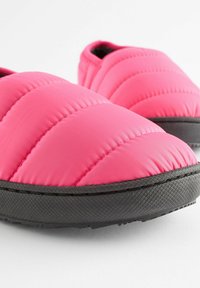 Next WATER REPELLENT QUILTED - Tohvelit - pink