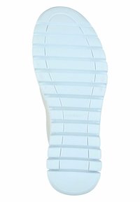 Witte rubberen zool met horizontale ribbels en een gladde, afgeronde neus. Getextureerd oppervlak voor grip en tractie.