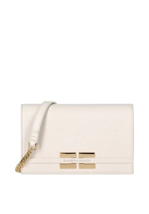Pochette in pelle bianca con catenella dorata e placca rettangolare dorata con logo "Elisabetta Franchi" sul davanti.