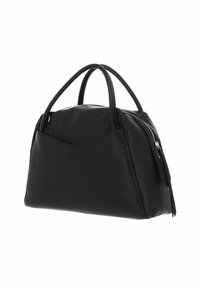 Sac à main en cuir noir avec une forme structurée, deux poignées arrondies et une fermeture éclair. Présente une surface texturée et un design frontal anguleux.