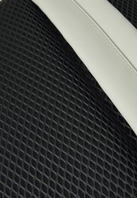 Thumbnail-Bild 6
