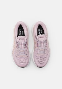 ASICS GEL-PULSE 15 - Chaussures de running sur route - watershed rose/champagne