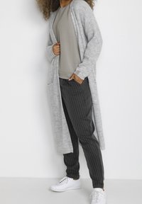 Lounge Nine Kardigan - light grey