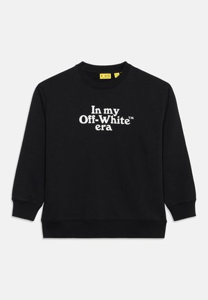 Črna majica z dolgimi rokavi z belim napisom "In my Off-White™ era" na sredini sprednje strani ter z rebrastimi manšetami, spodnjim robom in izrezom na vratu.