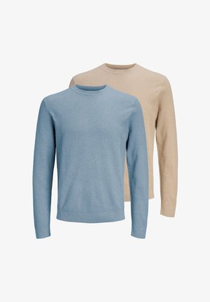 Due maglioni lavorati a maglia con trama, uno azzurro chiaro davanti e uno beige dietro, entrambi con maniche lunghe e scollo rotondo.