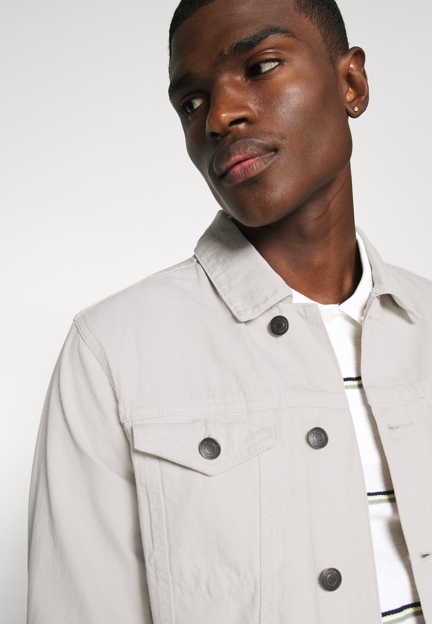 Nerve CASH JACKET Jeansjakke stonestein Zalando.no Weekday MILTON JACKET Jeansjakke ecru Zalando.no