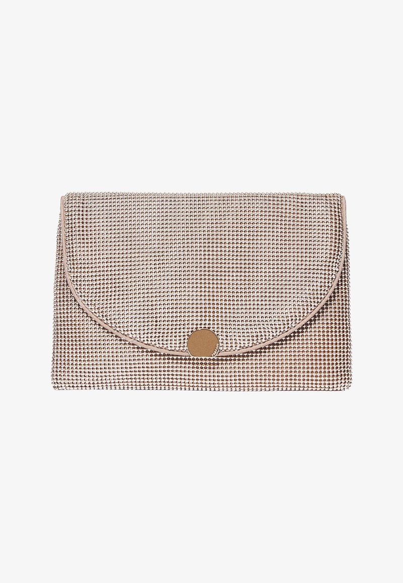 Prostokątna torebka kopertówka w kolorze różowego złota z klapą, pokryta małymi błyszczącymi cyrkoniami i okrągłym metalowym guzikiem.