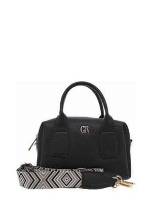 Sac à main en cuir noir avec quincaillerie dorée, présentant des poignées supérieures doubles, une bandoulière amovible à motifs et une surface texturée.