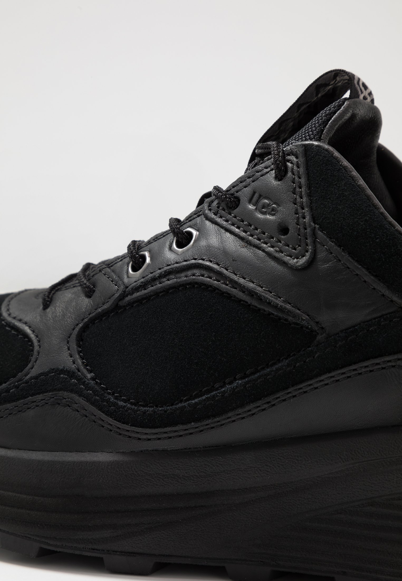 UGG MIWO TRAINER Joggesko black Zalando.no UGG MIWO TRAINER Joggesko black Zalando.no