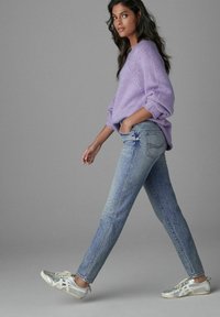 Next COMFORT STRETCH MOM TALL - REGULAR FIT - Traperice ravnih nogavica - mid blue