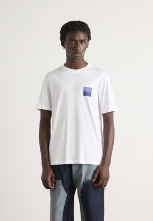 DAPUSI - Basic T-shirt - white