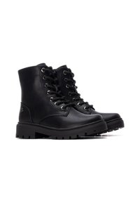 Botas de tobillo de cuero negro con diseño de cordones, suela de goma y ojales plateados. Acabado texturizado y construcción resistente para mayor durabilidad.