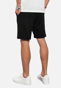 Ombre Šortky - black