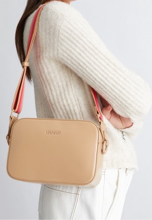 LIU JO, Bandolera - camel