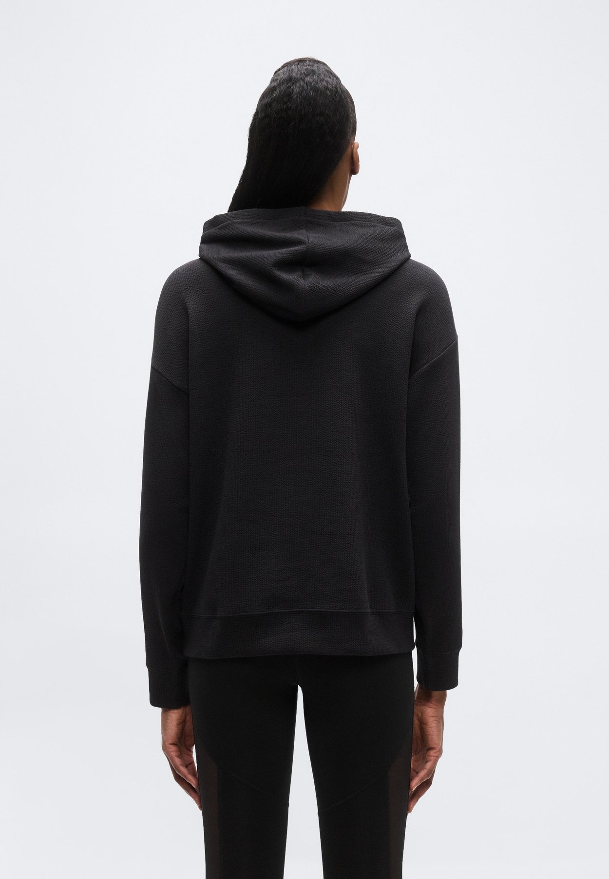 ELEVATED COMFORT HOODIE