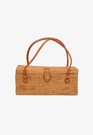 Sac à main en paille tressée de forme rectangulaire, avec des sangles en cuir beige et un fermoir à bouton. Présente une texture naturelle et une couleur marron clair.