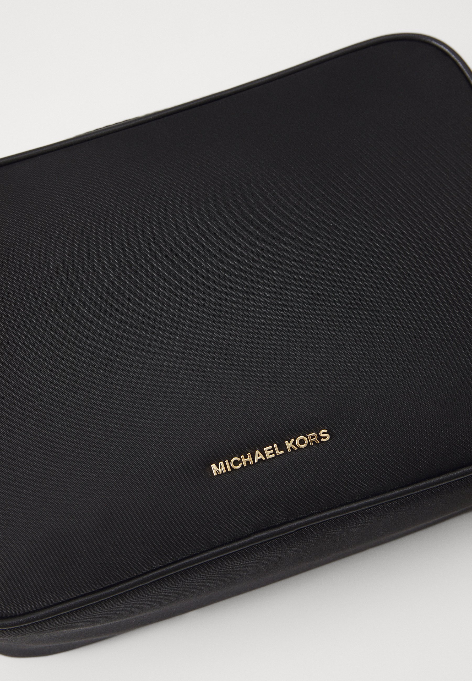 MICHAEL Michael Kors BRYANT CAMERA - Cross body bag - black