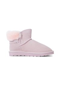Botines de ante rosa con un suave acento de piel sintética rosa en la parte posterior, punta redondeada y suela de goma texturizada. Diseño simple y minimalista.