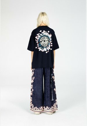 MWM, MW092020388 UNISEX - Camiseta estampada - navy