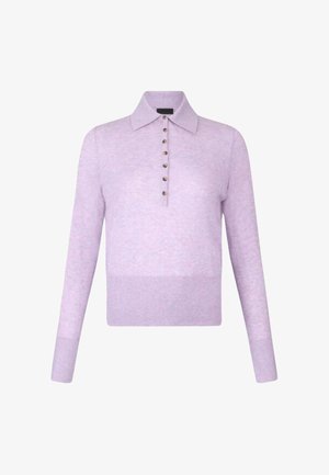 Maglione polo in maglia lavanda, con maniche lunghe, colletto e patta con sei bottoni. Texture morbida e design aderente.